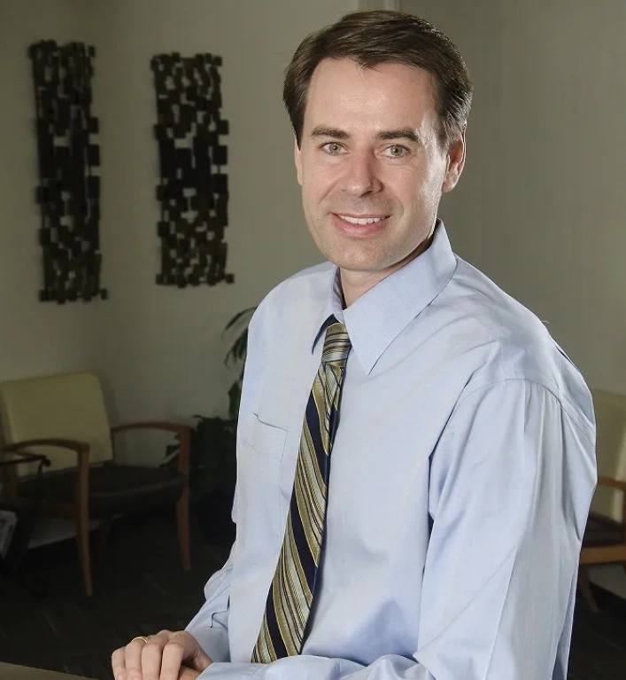Dr. Steven Fife